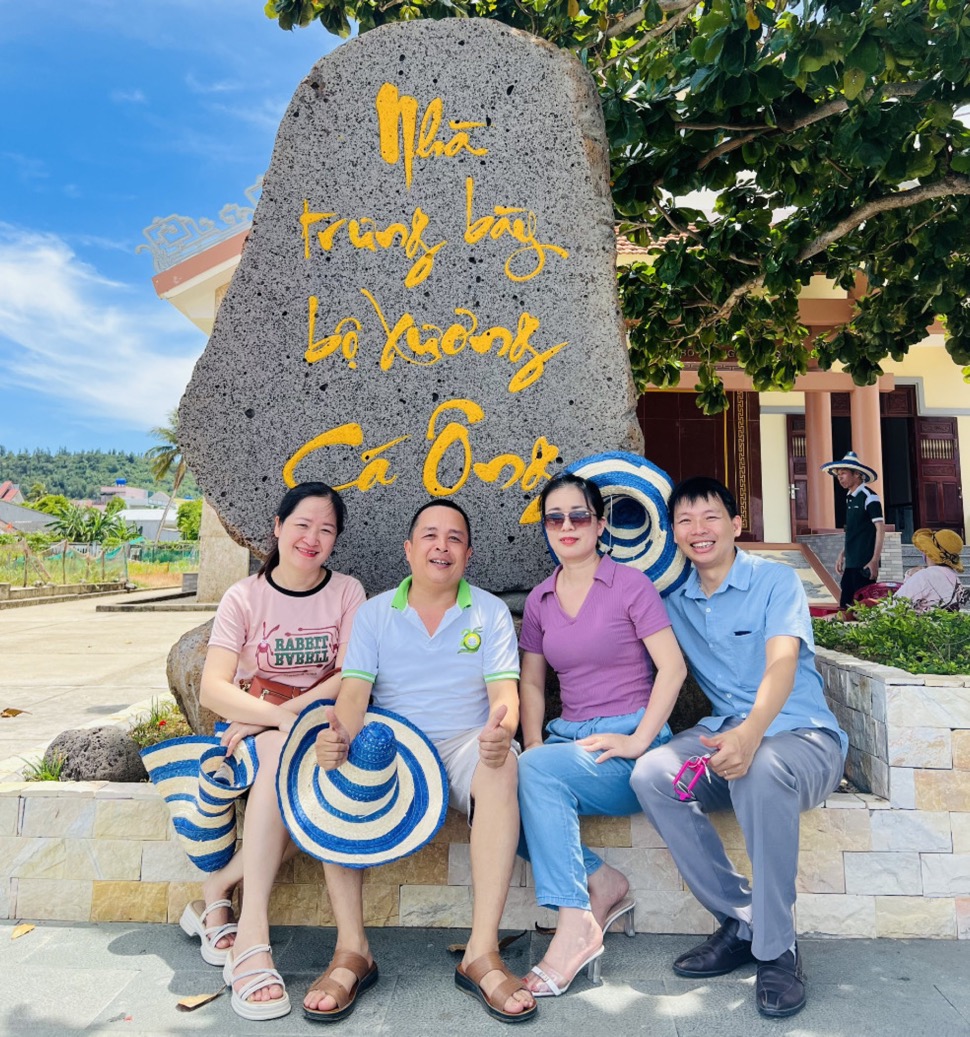 Lăng Tân - đảo Lý Sơn