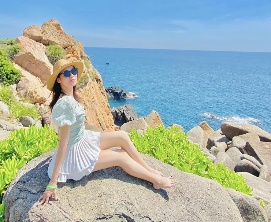 Bãi Đá Thảo Nguyên - Tour Cù Lao Xanh