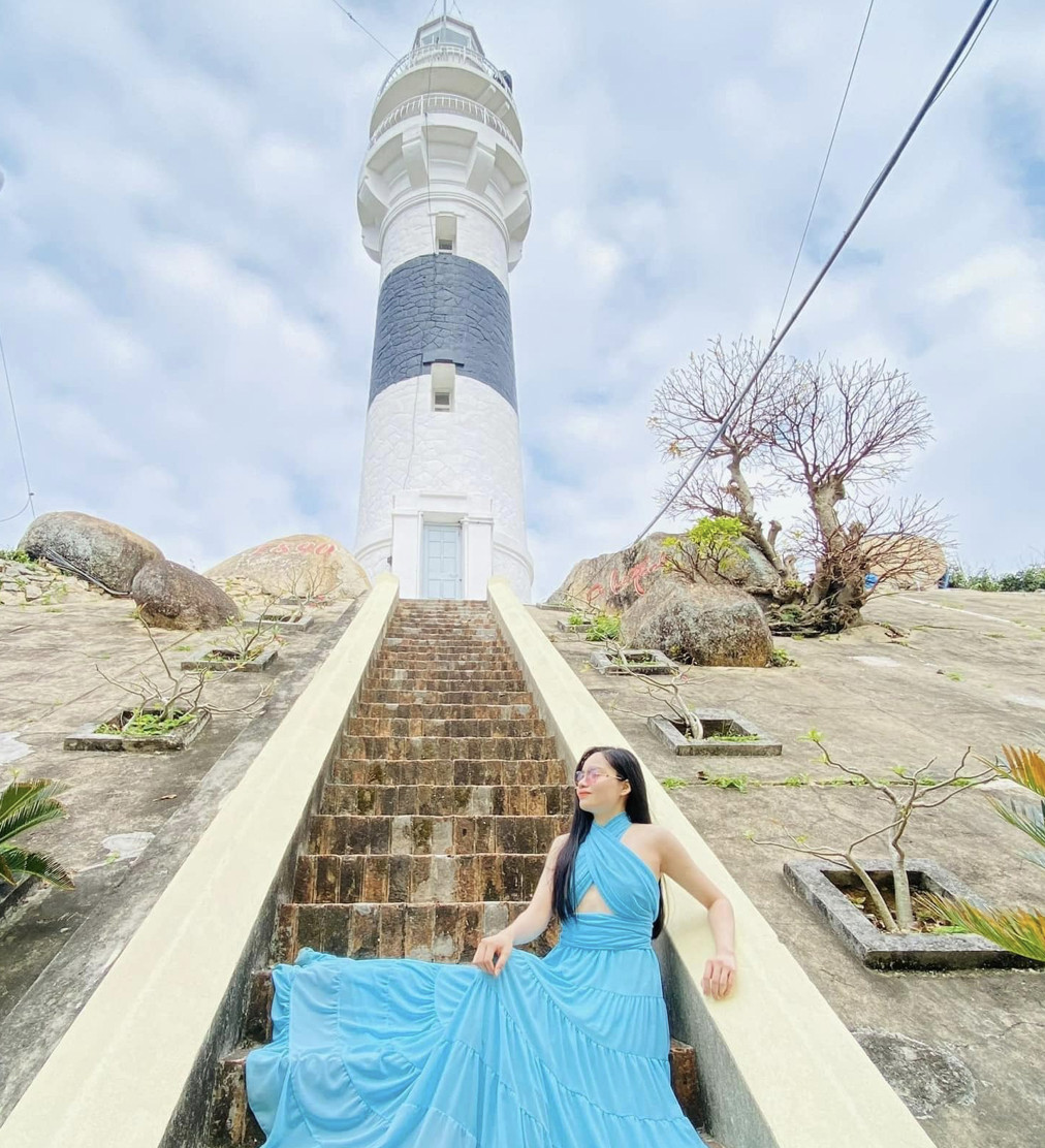 Ngọn hải đăng Cù Lao Xanh